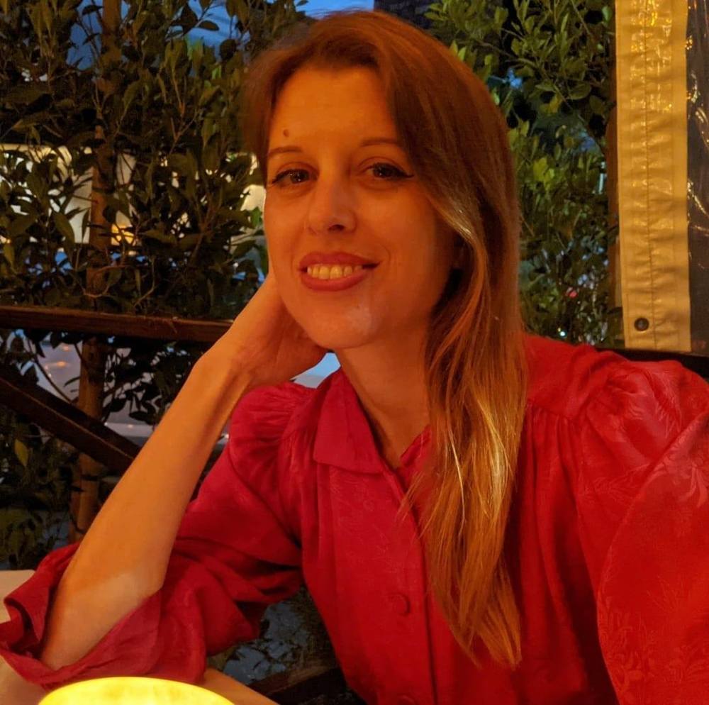 Meet your Posher, Niki